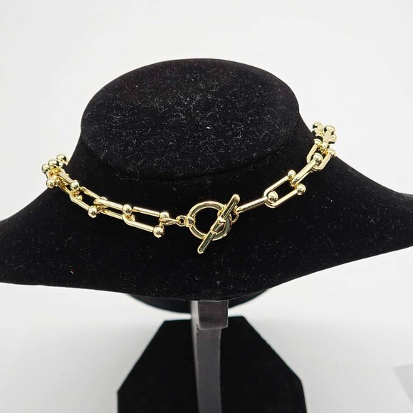 Authentic Louis Vuitton Lock & Key w/ Unbranded Gold Plated Gold Chain Necklace - Picture 4 of 11